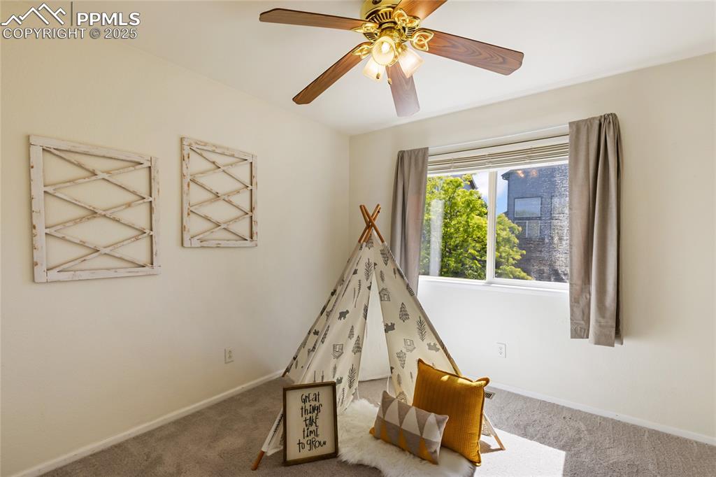 Colorado Springs, Colorado, 80920, United States, 5 Bedrooms Bedrooms, ,2 BathroomsBathrooms,Residential,For Sale,1920003