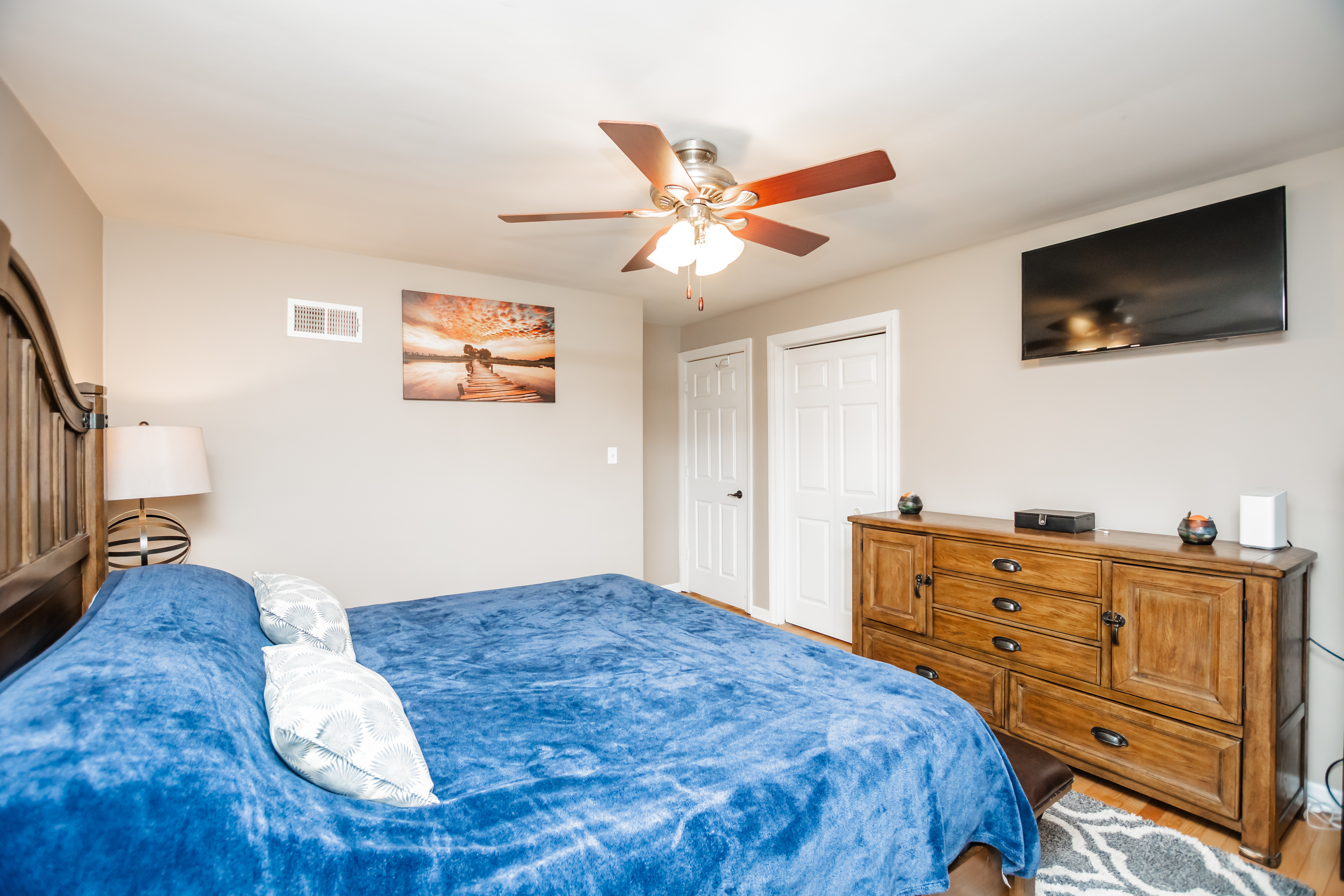  Beautifully Maintained Starter Home - 物件實景