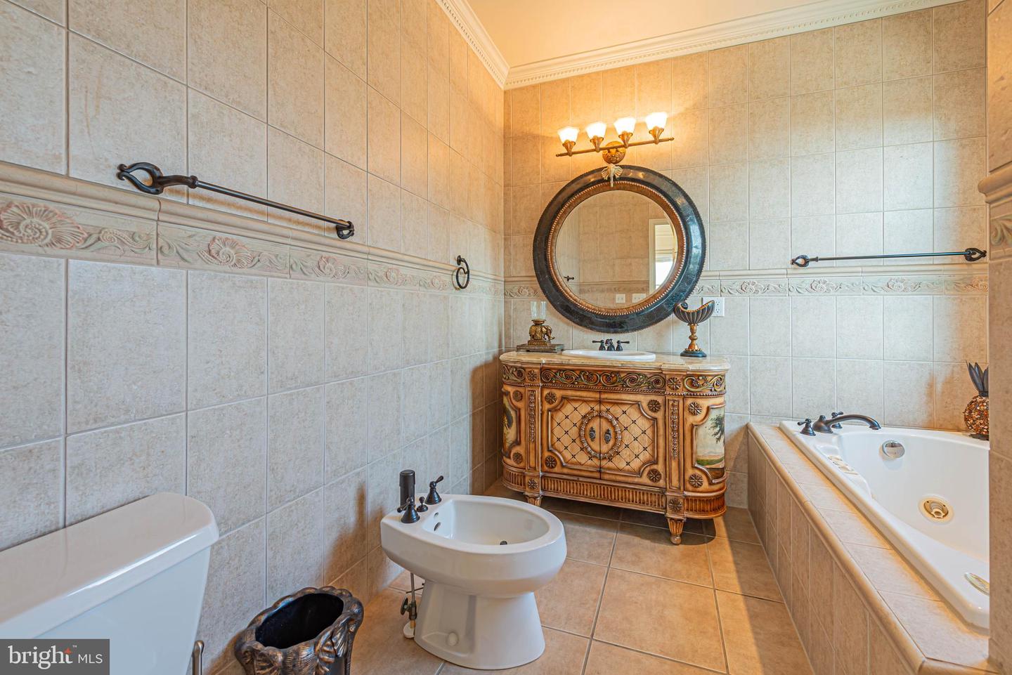 Ocean City, Maryland, 21842, United States, 4 Bedrooms Bedrooms, ,5 BathroomsBathrooms,Residential,For Sale,1901864