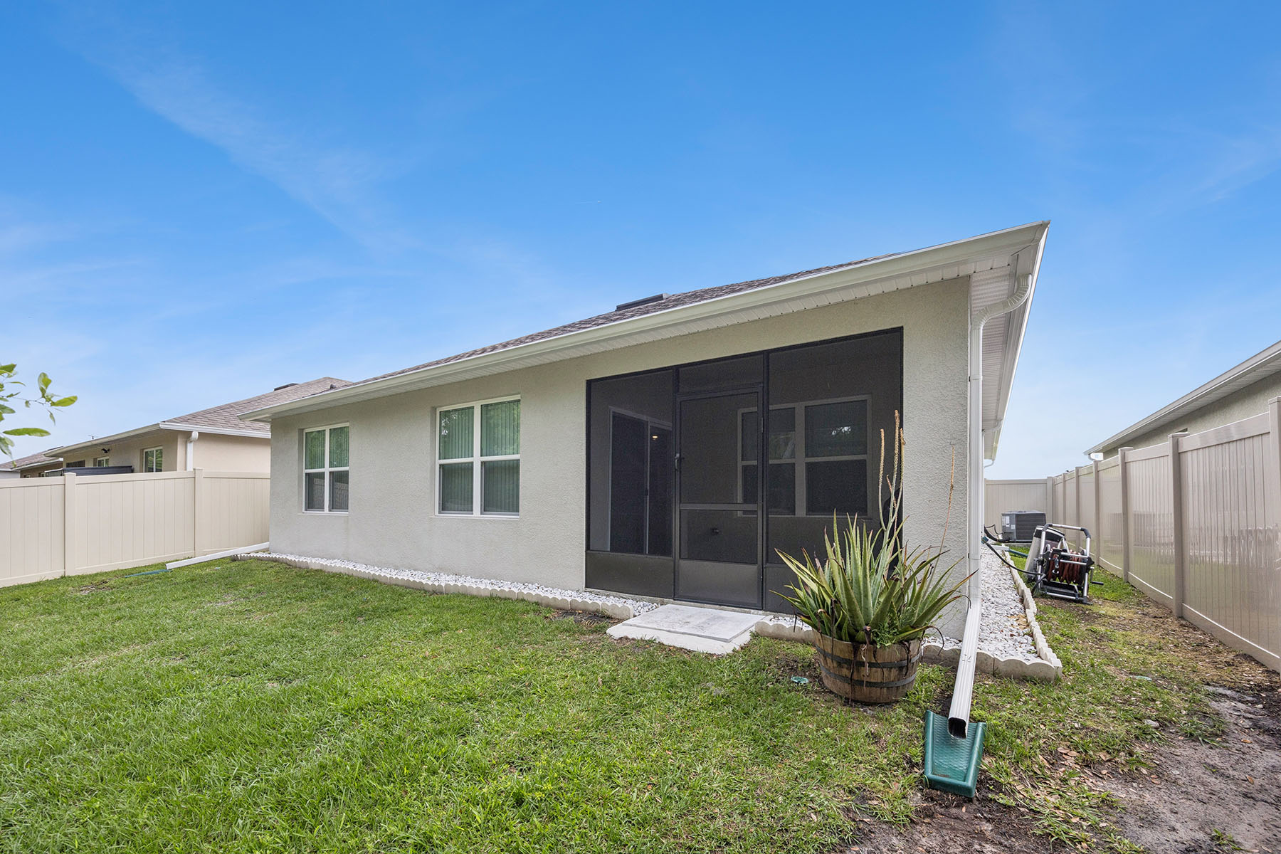  DAVENPORT - 物件實景