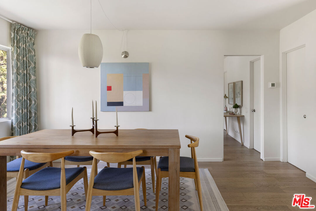 Glendale, California, 91207, United States, 3 Bedrooms Bedrooms, ,3 BathroomsBathrooms,Residential,For Sale,1987777