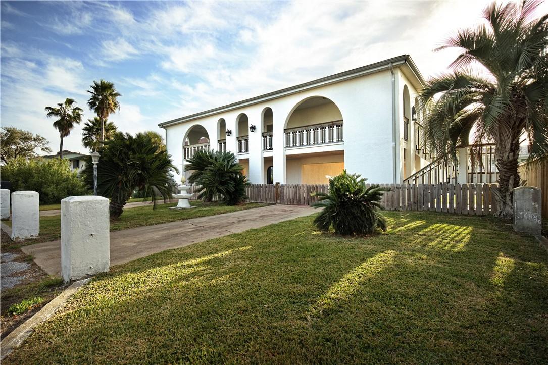 Rockport, Texas, 78382, United States, 4 Bedrooms Bedrooms, ,3 BathroomsBathrooms,Residential,For Sale,1691241