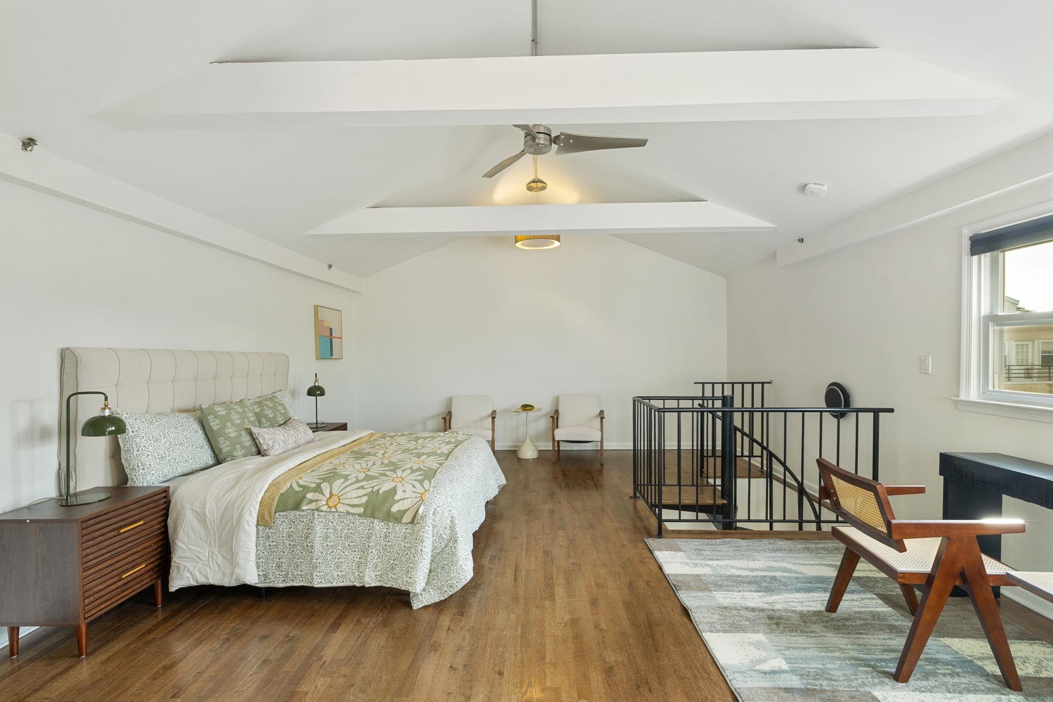 Jersey City, New Jersey, 07302, United States, 2 Bedrooms Bedrooms, ,2 BathroomsBathrooms,Residential,For Sale,1961063