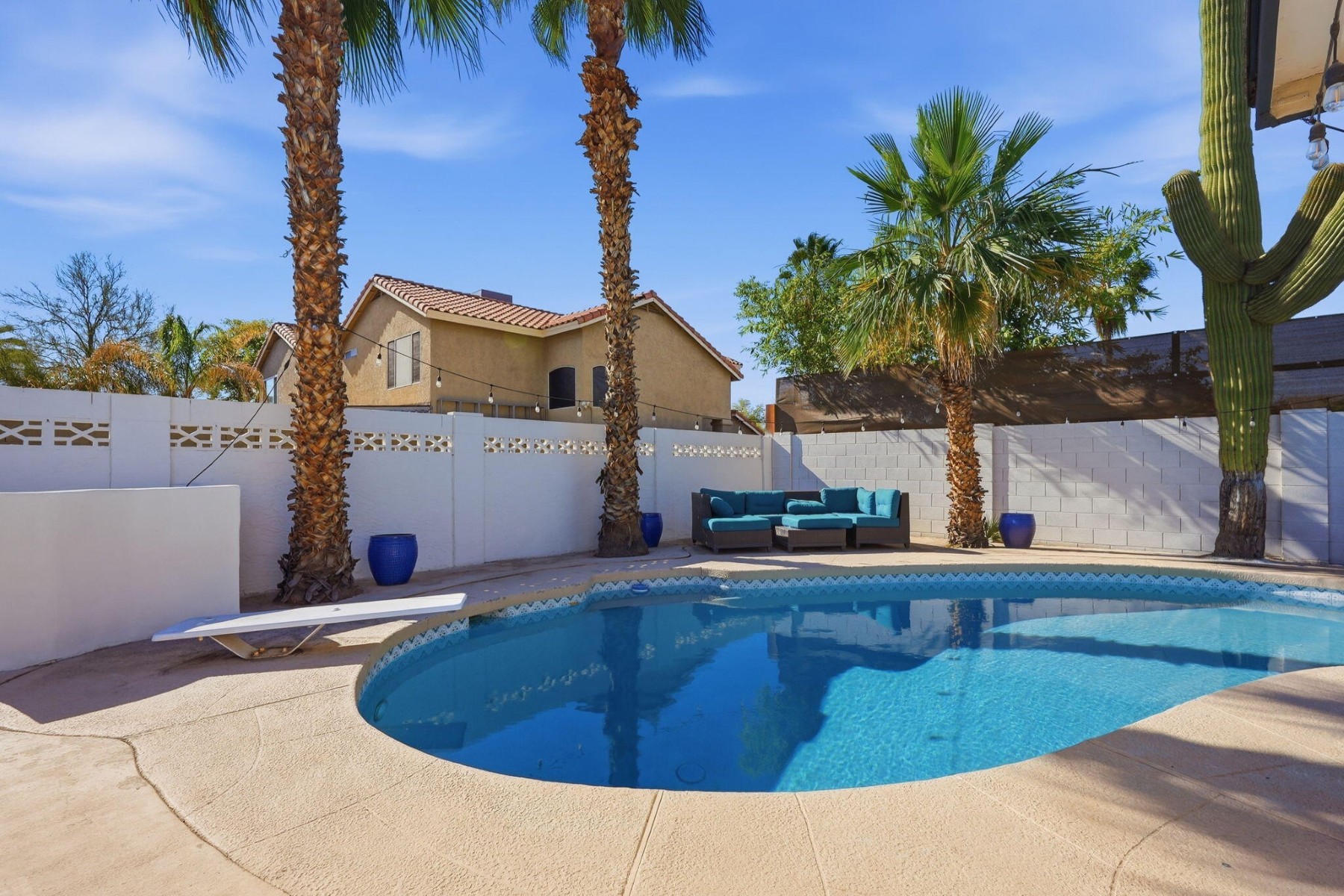  11608 N 32nd Place  Phoenix, AZ - 物件實景