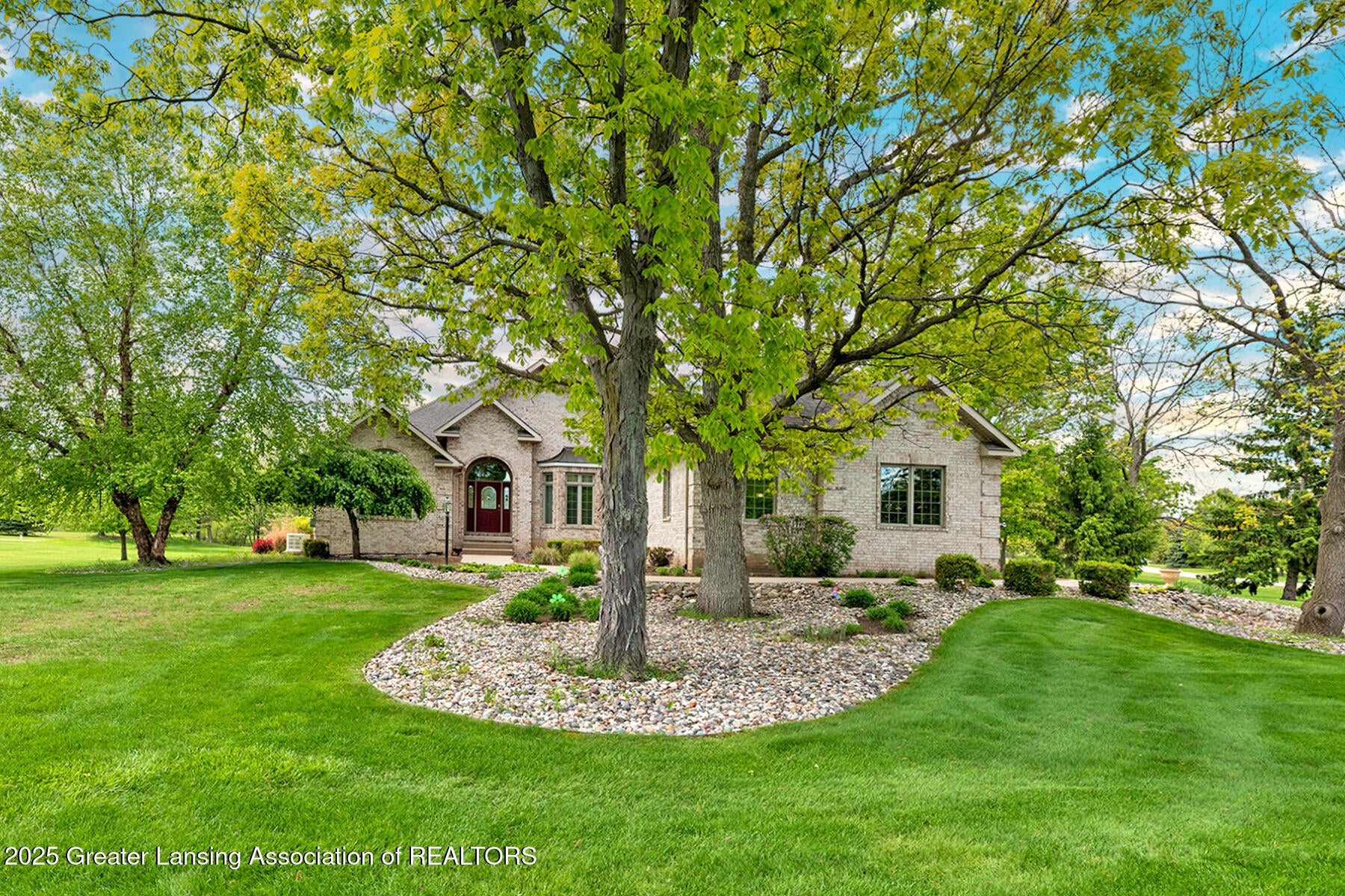 Williamston, Michigan, 48895, United States, 4 Bedrooms Bedrooms, ,4 BathroomsBathrooms,Residential,For Sale,1877487