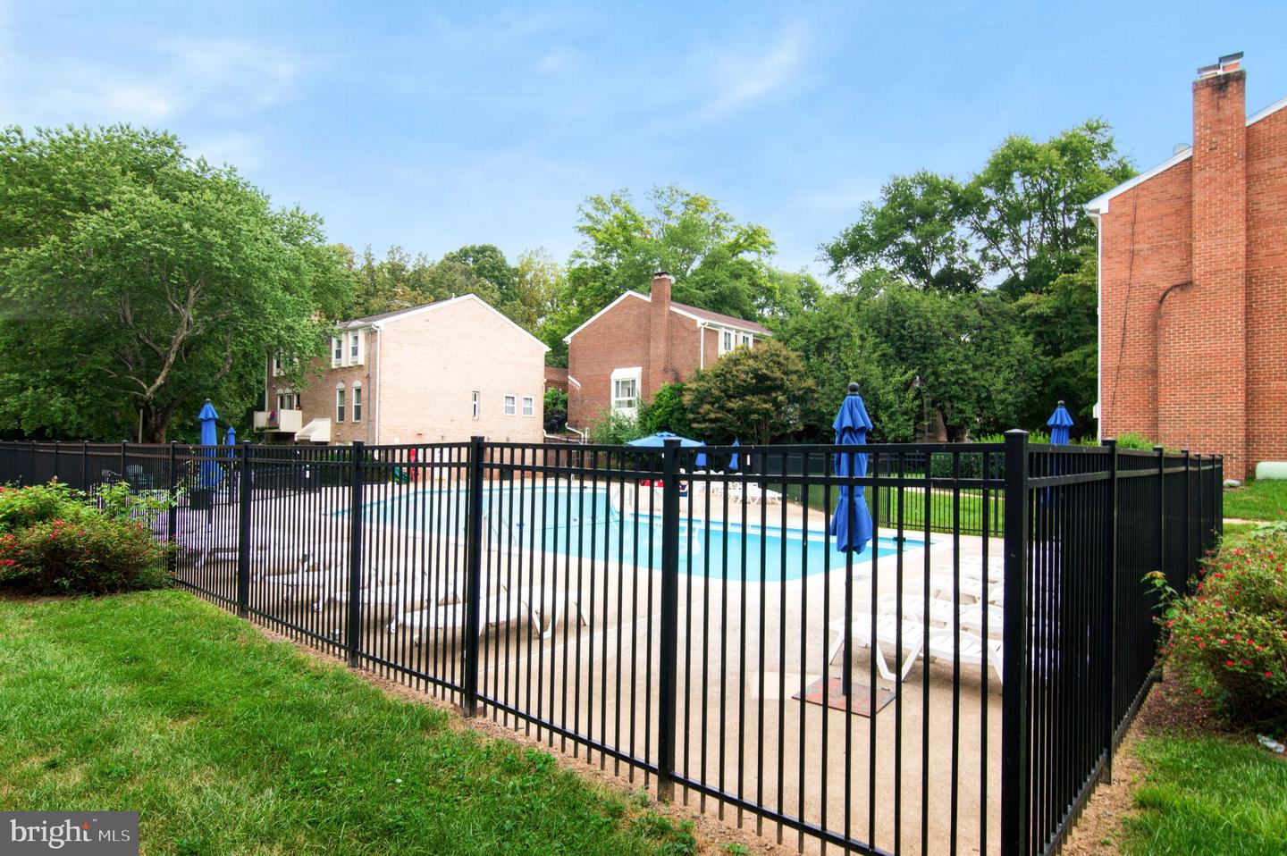 Fairfax, Virginia, 22031, United States, 3 Bedrooms Bedrooms, ,3 BathroomsBathrooms,Residential,For Sale,1916694
