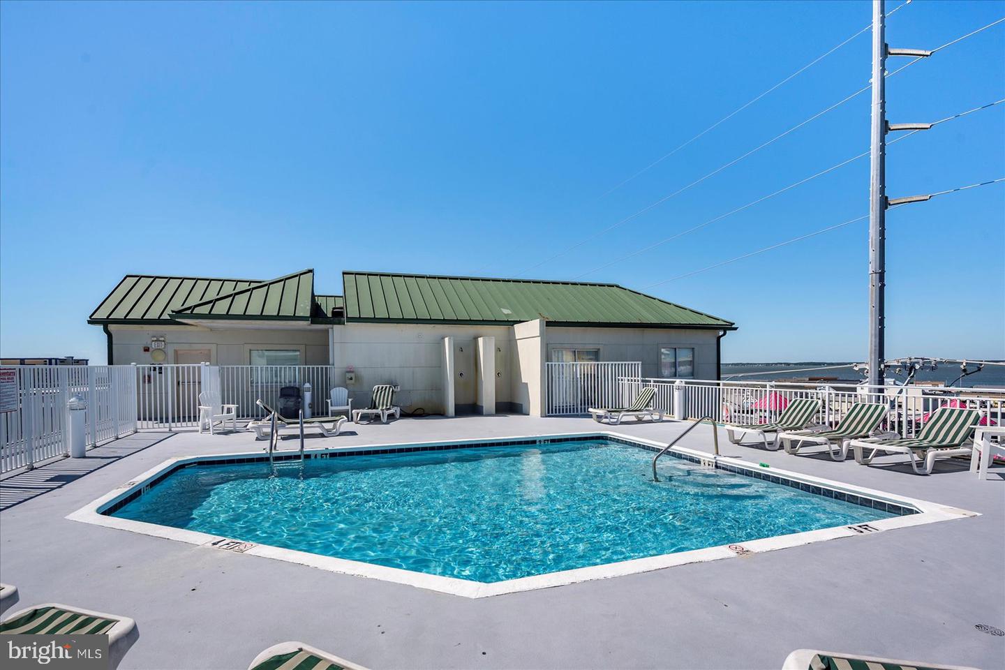 Ocean City, Maryland, 21842, United States, 3 Bedrooms Bedrooms, ,2 BathroomsBathrooms,Residential,For Sale,1947953