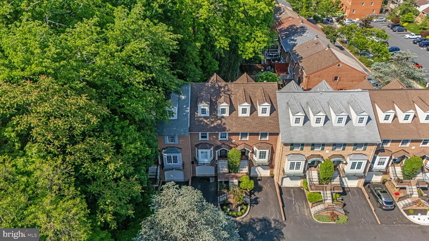 WILMINGTON, Delaware, 19806, United States, 4 Bedrooms Bedrooms, ,4 BathroomsBathrooms,Residential,For Sale,2048566
