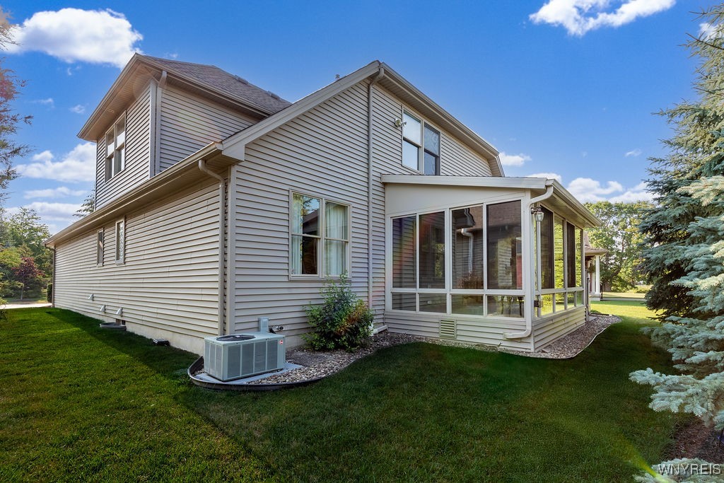 Amherst, New York, 14221, United States, 3 Bedrooms Bedrooms, ,3 BathroomsBathrooms,Residential,For Sale,1938327