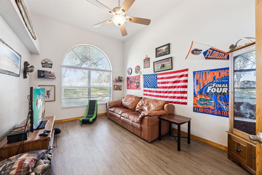 Sorrento, Florida, 32776, United States, 4 Bedrooms Bedrooms, ,3 BathroomsBathrooms,Residential,For Sale,1992093