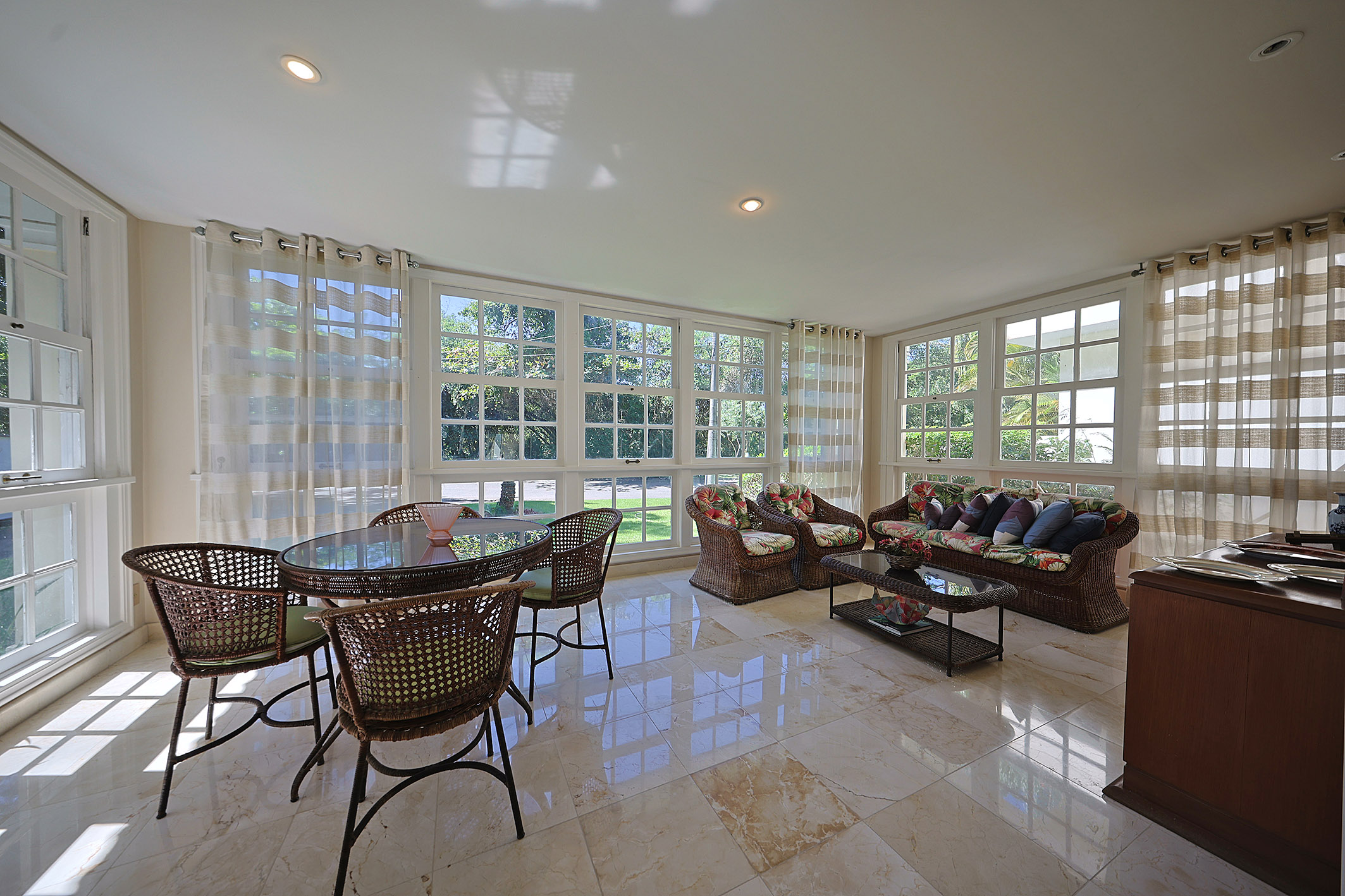  House with two independent residences and a pool in Barra da Tijuca - 物件實景