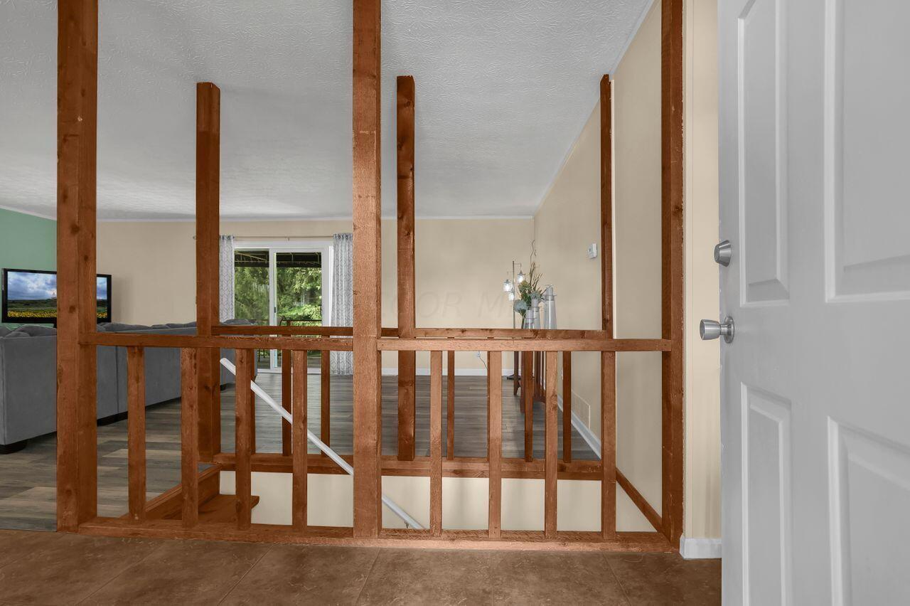 1060 S Watkins Road, Alexandria, Ohio, 43001, United States, ,Residential,For Sale,1060 S Watkins Road,1610087