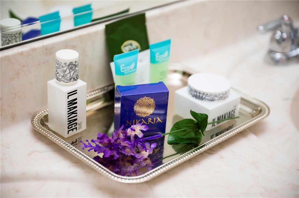 Davenport, Florida, 33837, United States, 5 Bedrooms Bedrooms, ,5 BathroomsBathrooms,Residential,For Sale,1999556