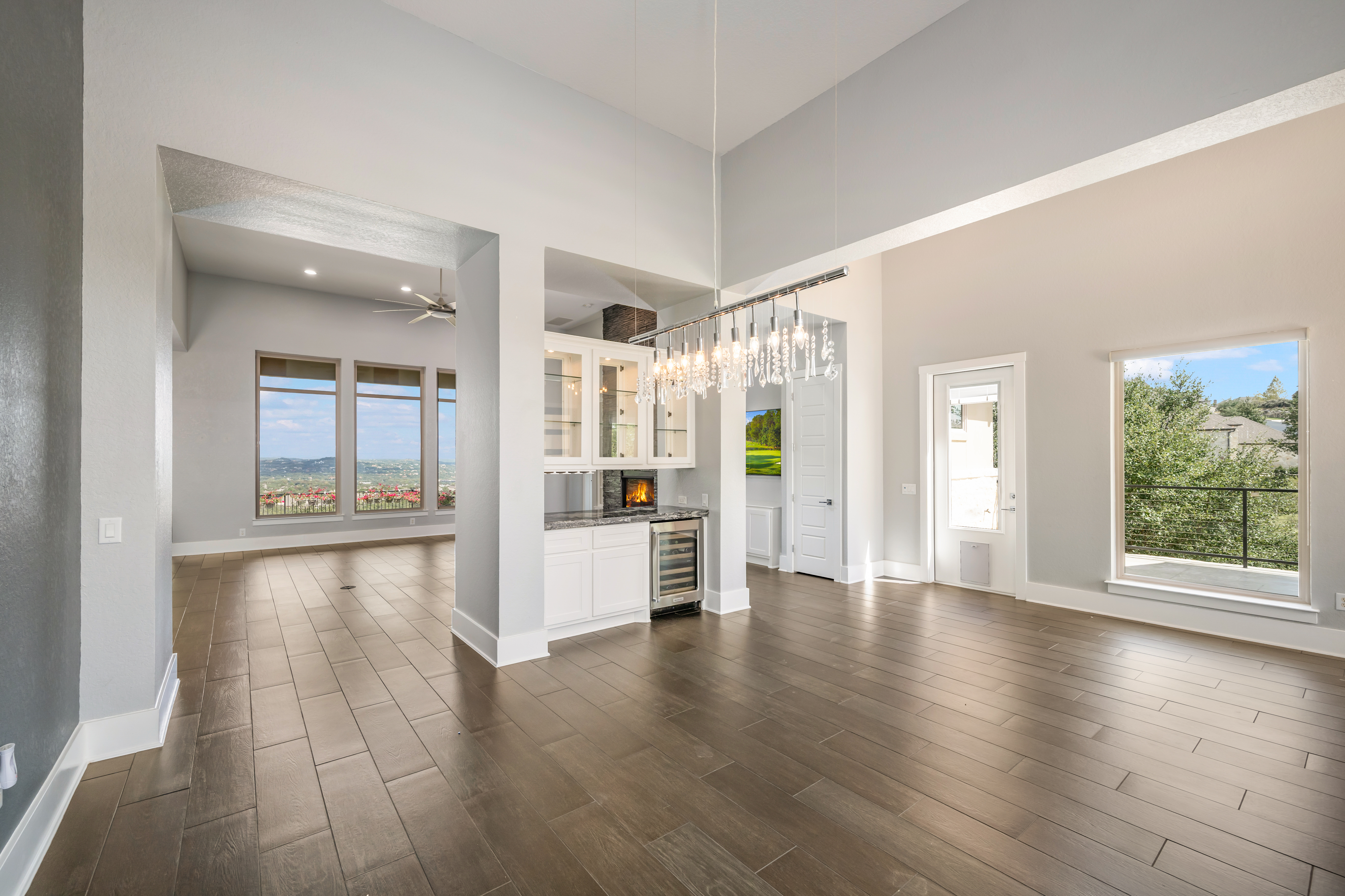  Single-Story Luxury Retreat in Stonewall Estates - 物件實景