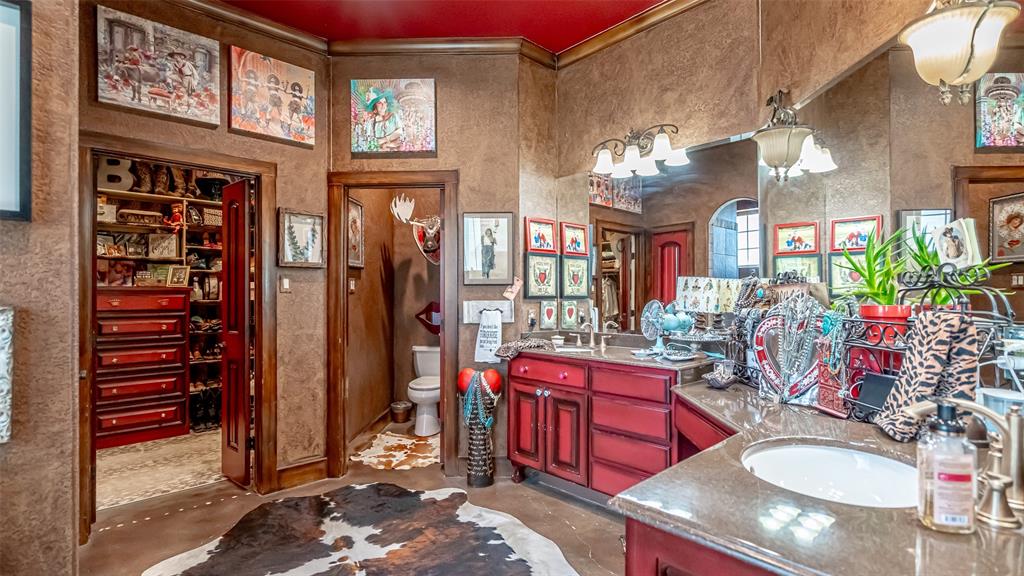 Lipan, Texas, 76462, United States, 4 Bedrooms Bedrooms, ,4 BathroomsBathrooms,Residential,For Sale,1916142