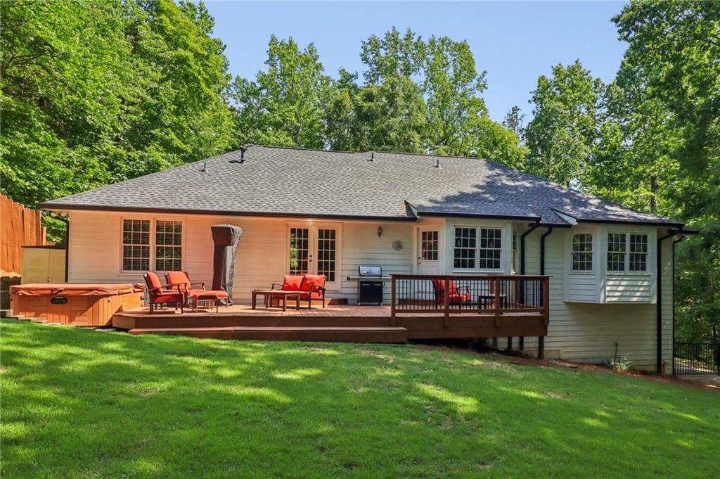 Flowery Branch, Georgia, 30542, United States, 4 Bedrooms Bedrooms, ,3 BathroomsBathrooms,Residential,For Sale,1923417