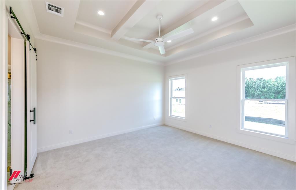 Shreveport, Louisiana, 71106, United States, 5 Bedrooms Bedrooms, ,4 BathroomsBathrooms,Residential,For Sale,1890779