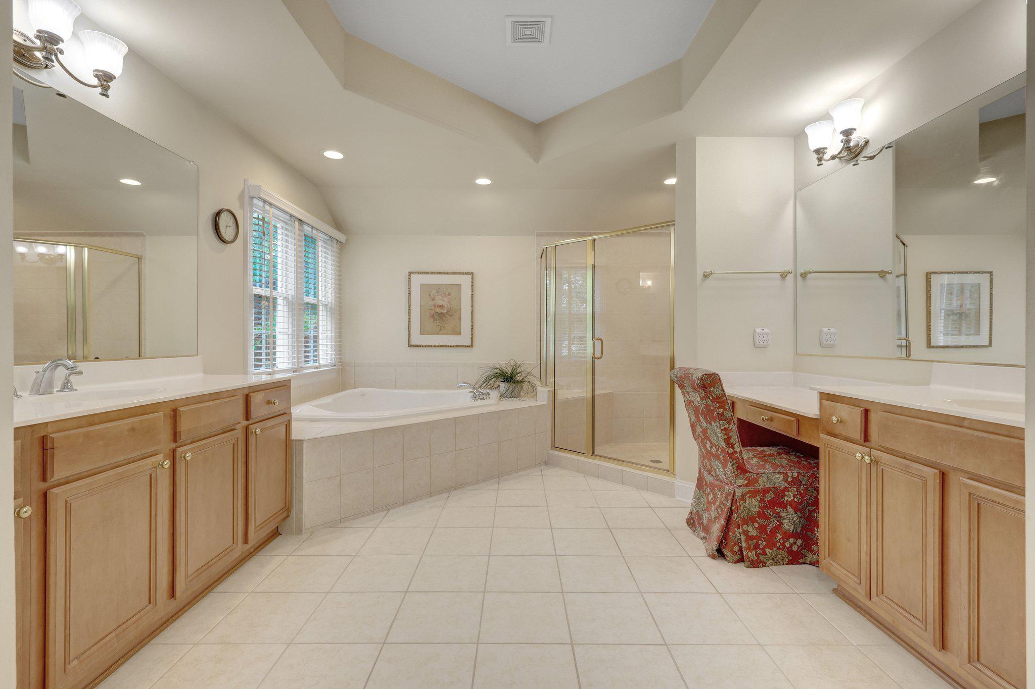  513 John Marshall Drive NE, Vienna, VA, 22180 - 物件實景
