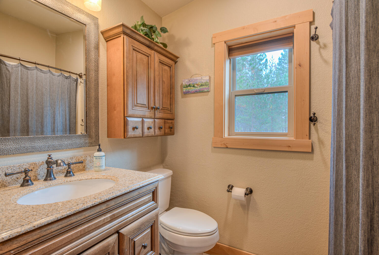 Bend, Oregon, 97707, United States, 2 Bedrooms Bedrooms, ,2 BathroomsBathrooms,Residential,For Sale,2000386