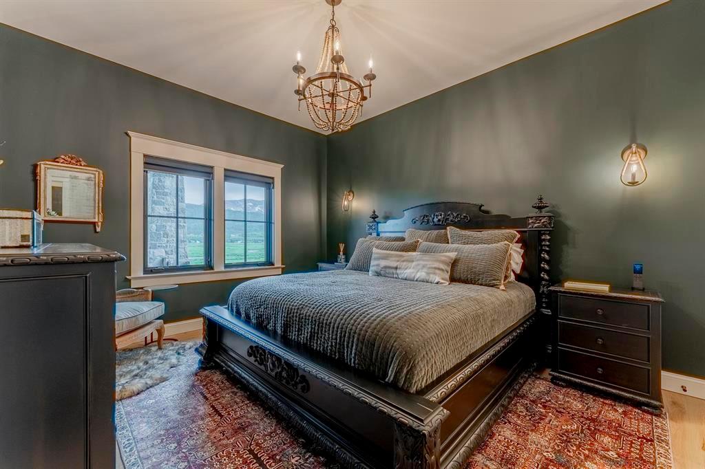 921 & 905 County Road 317, Crested Butte, Colorado, 81224, United States, 8 Bedrooms Bedrooms, ,9 BathroomsBathrooms,Residential,For Sale,921 & 905 County Road 317,1668871