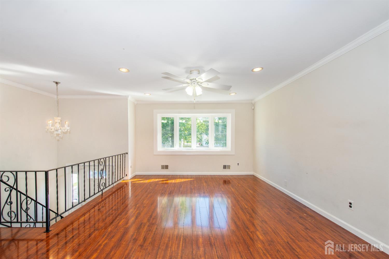 South Plainfield, New Jersey, 07080, United States, 4 Bedrooms Bedrooms, ,2 BathroomsBathrooms,Residential,For Sale,1992169