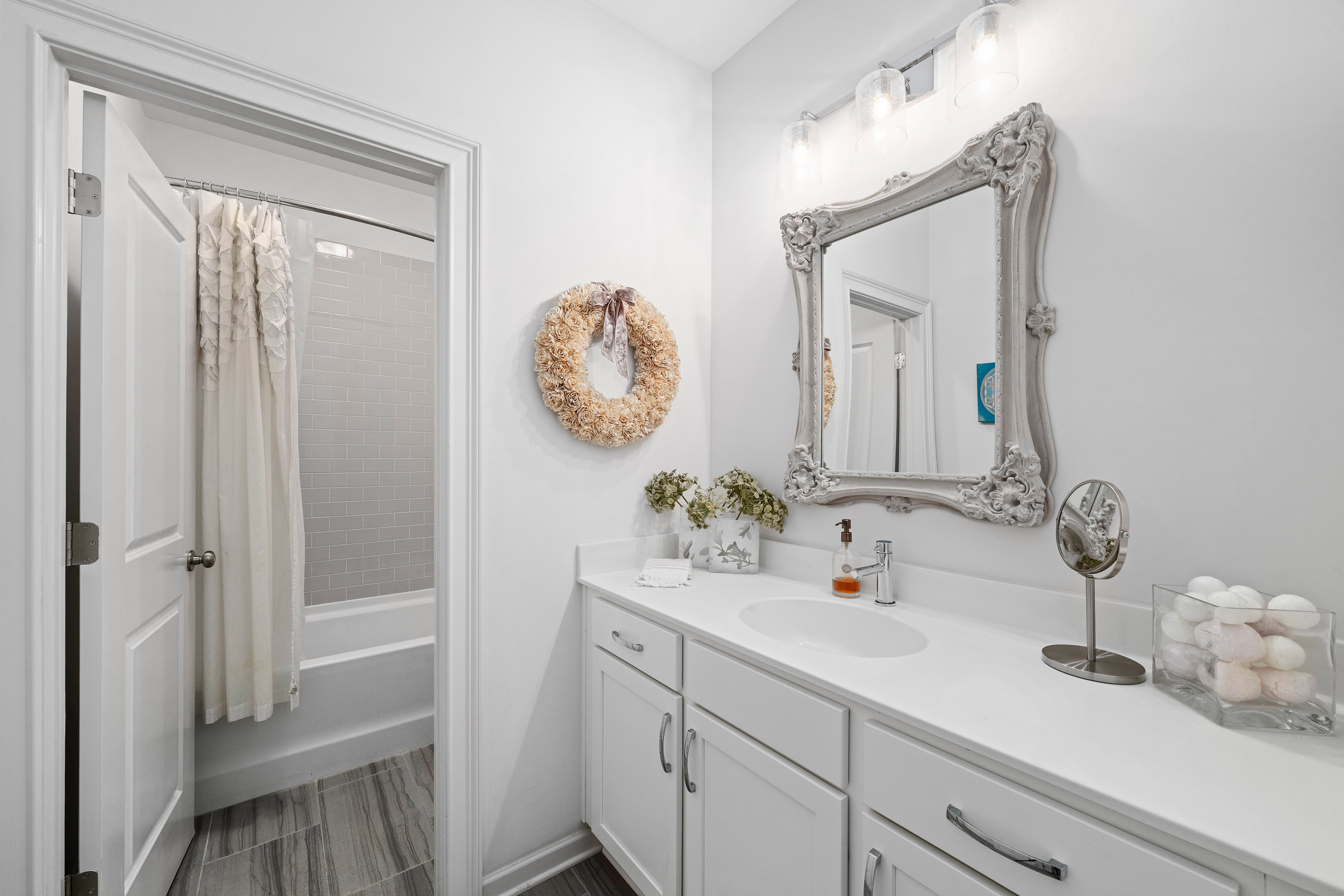  Ideally Positioned in Midwick, One of Alpharetta