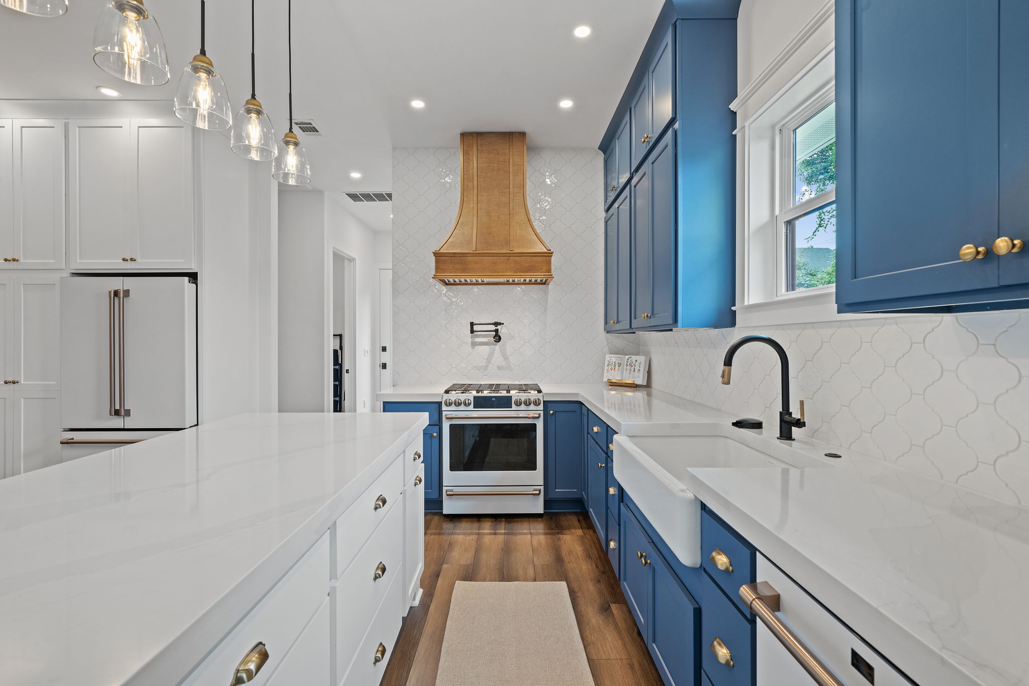  Custom East Hill Retreat - 物件實景
