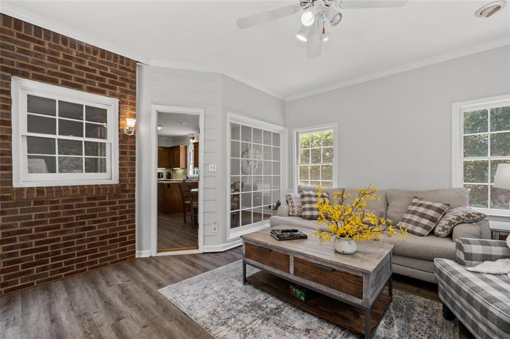 Alpharetta, Georgia, 30022, United States, 4 Bedrooms Bedrooms, ,3 BathroomsBathrooms,Residential,For Sale,1948412