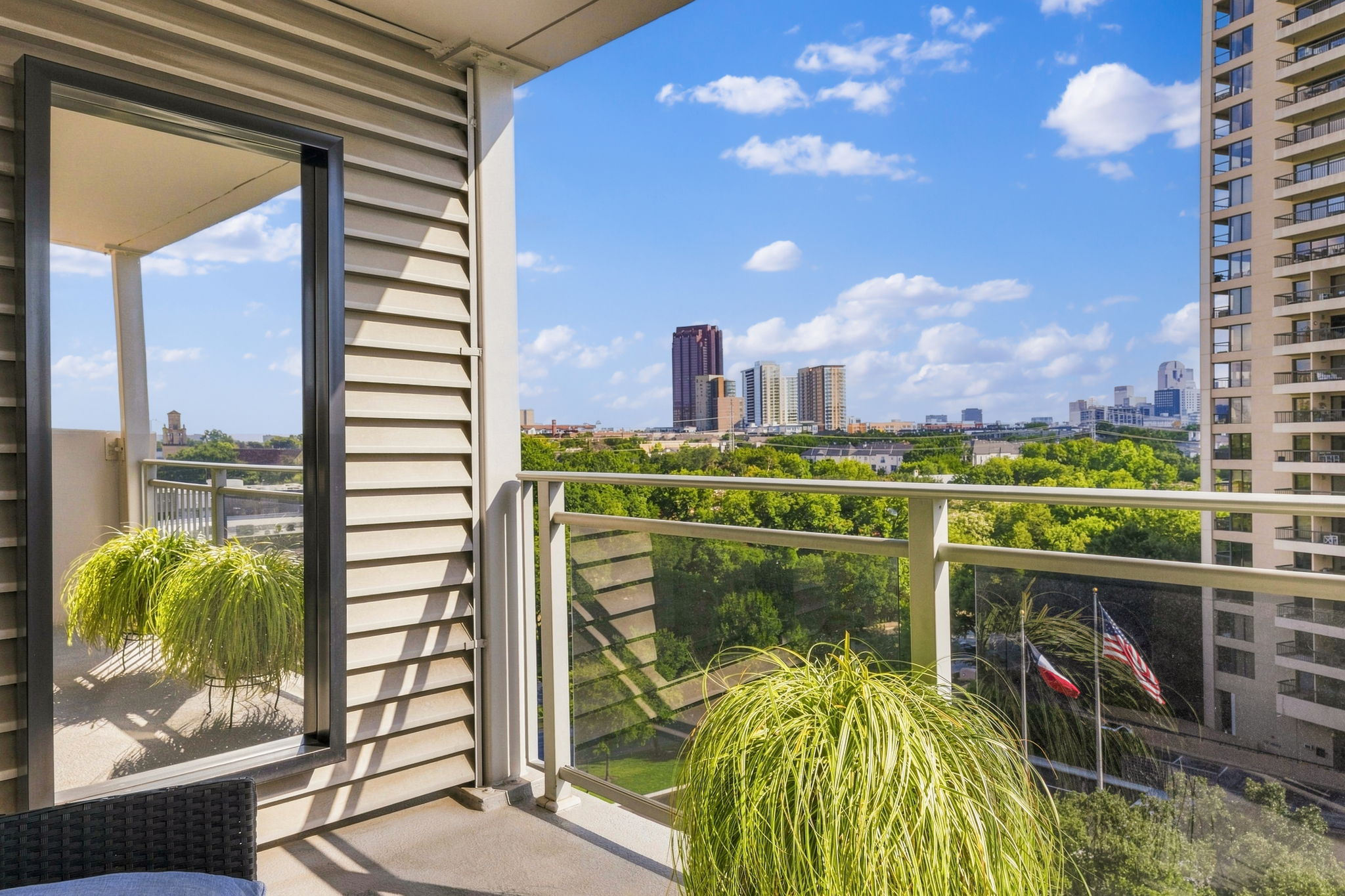  3883 Turtle Creek Boulevard #909 - 物件實景