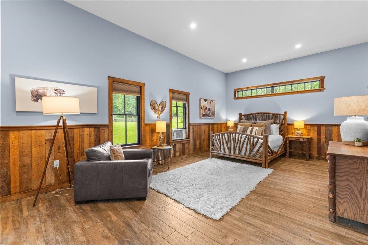 Stowe, Vermont, 05672, United States, 5 Bedrooms Bedrooms, ,7 BathroomsBathrooms,Residential,For Sale,1875535