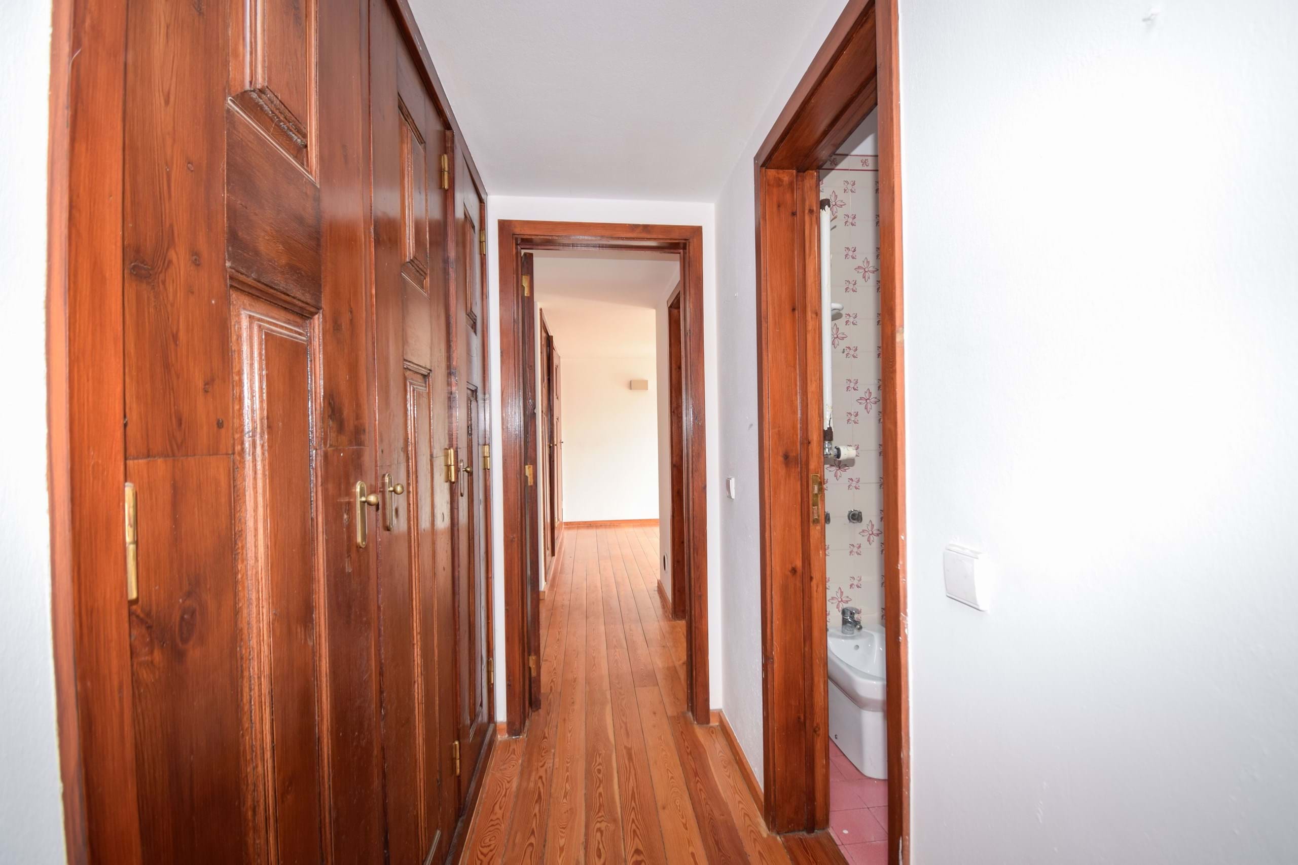 Sintra, Lisbon, 2705-001, PT, 3 Bedrooms Bedrooms, ,3 BathroomsBathrooms,Residential,For Sale,1761752