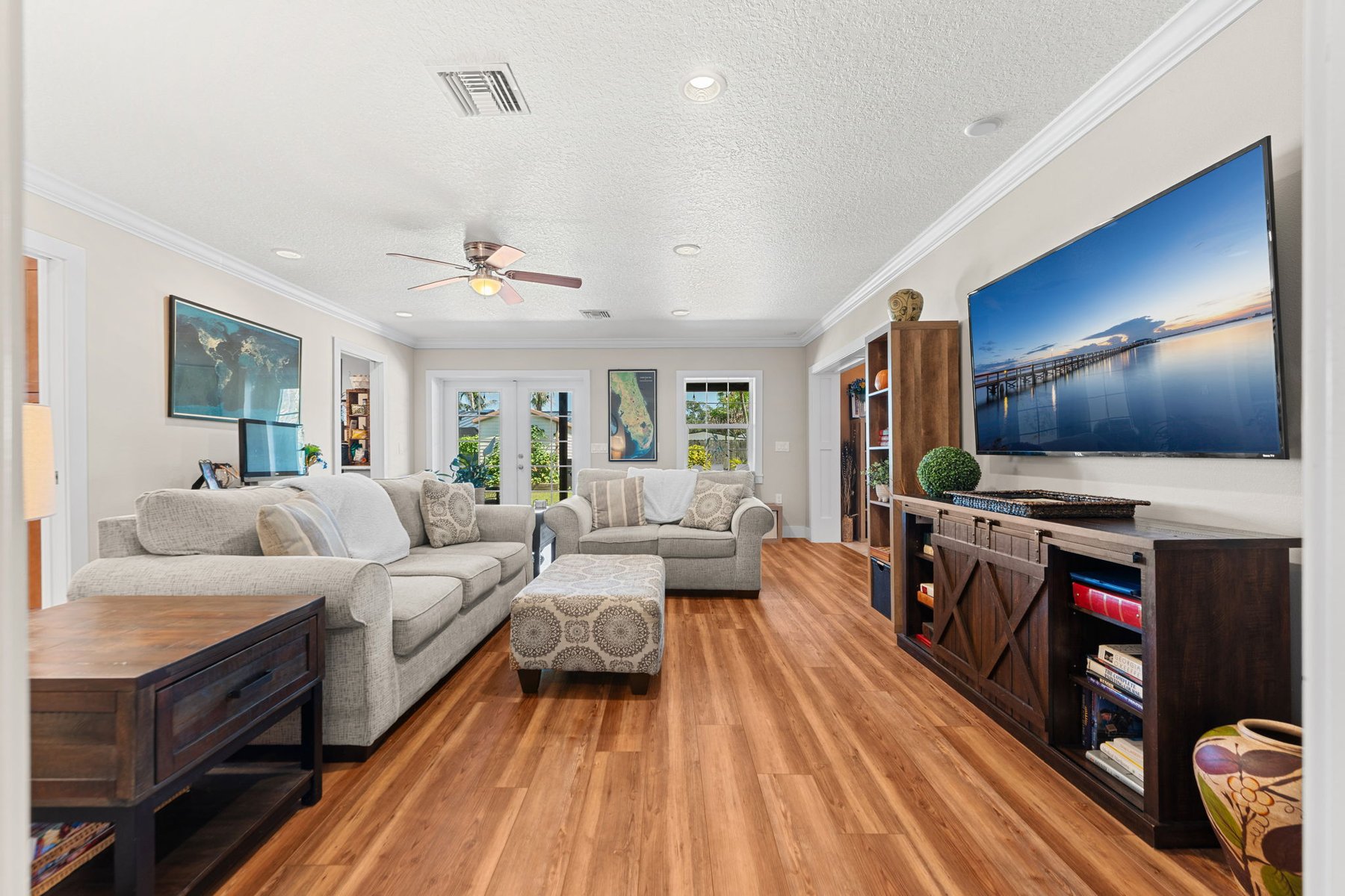  240 Deland Avenue, Indialantic, FL, 32903 - 物件實景