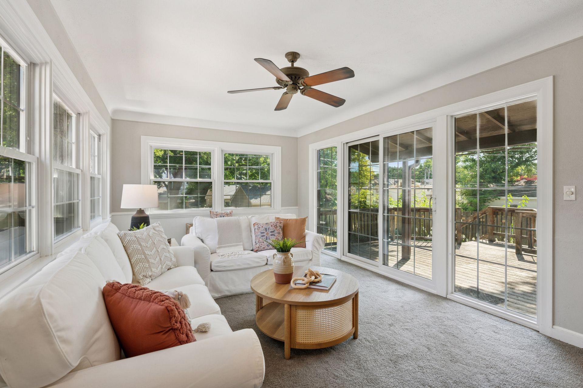 Minneapolis, Minnesota, 55410, United States, 4 Bedrooms Bedrooms, ,1 BathroomBathrooms,Residential,For Sale,1939161