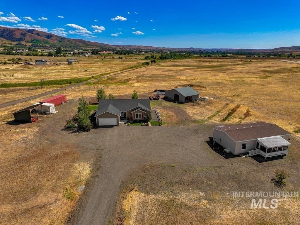 Council, Idaho, 83612, United States, 3 Bedrooms Bedrooms, ,2 BathroomsBathrooms,Residential,For Sale,1928022