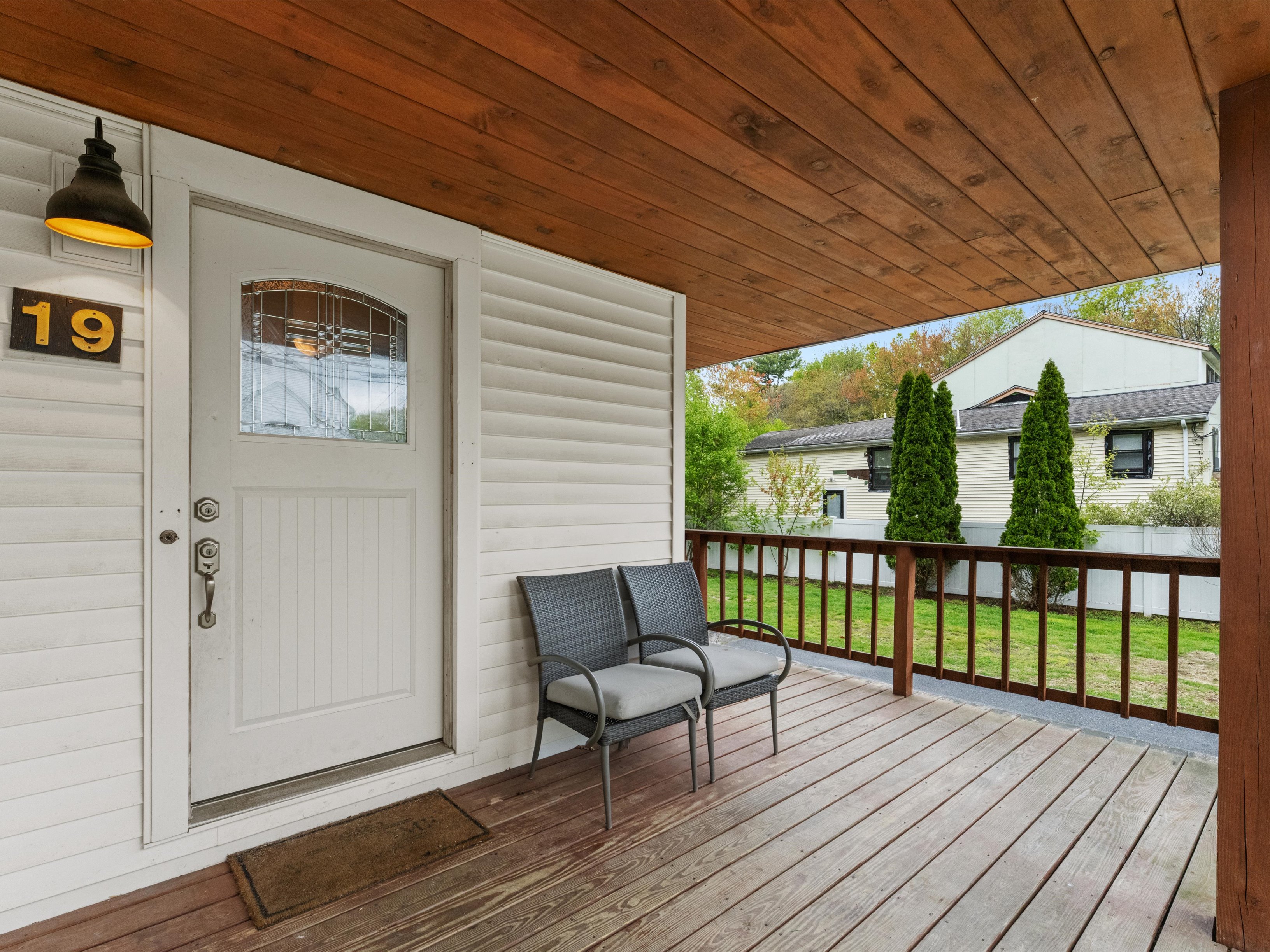  19 Cedar Road, Shrewsbury, MA 01545 - 物件實景
