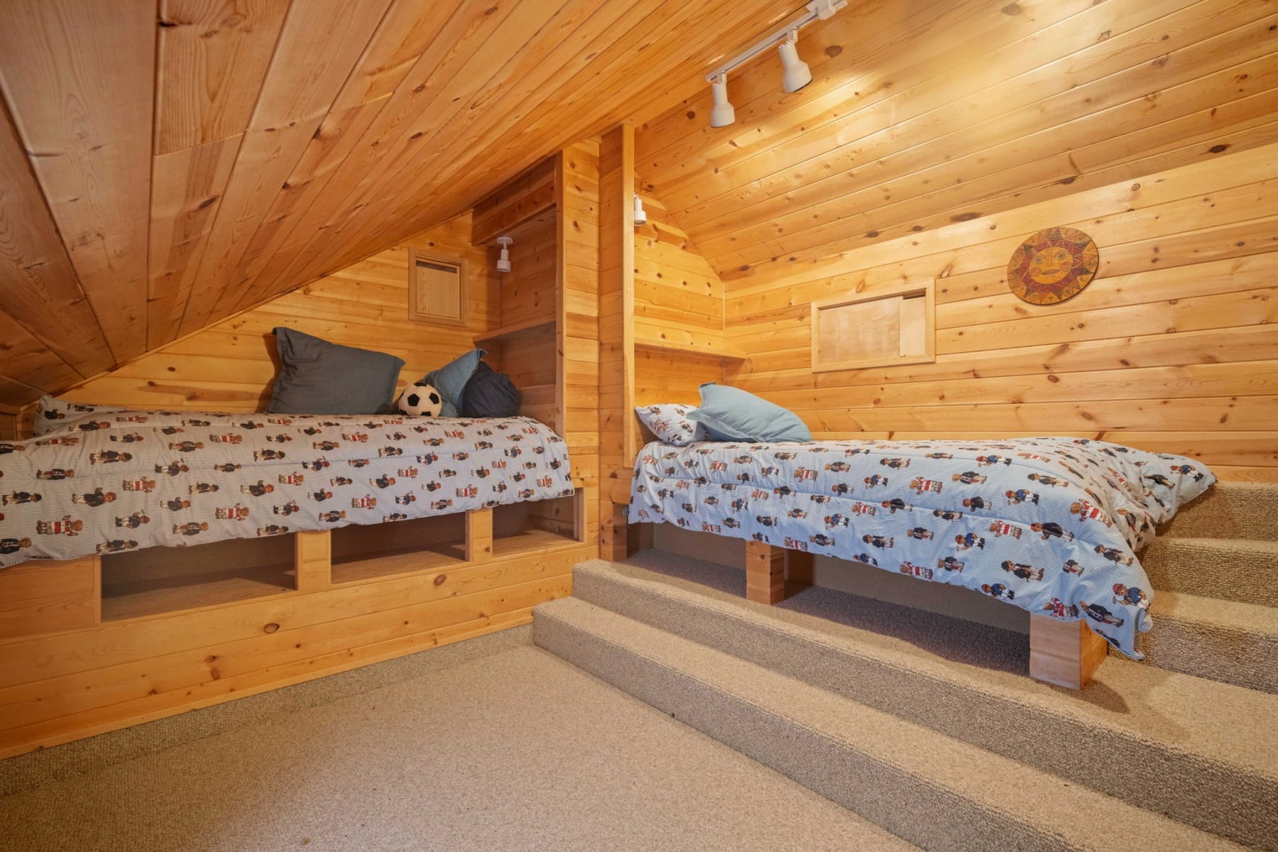  17685 Warbler West Lane #5,6,7 Sunriver, OR 97707 - 物件實景
