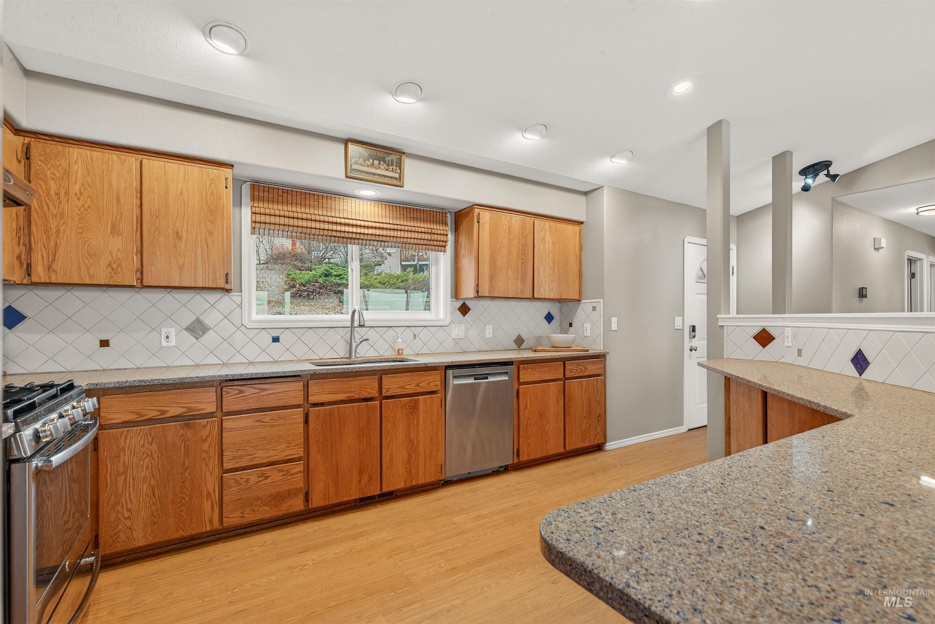 Clarkston, Washington, 99403, United States, 6 Bedrooms Bedrooms, ,3 BathroomsBathrooms,Residential,For Sale,2005676