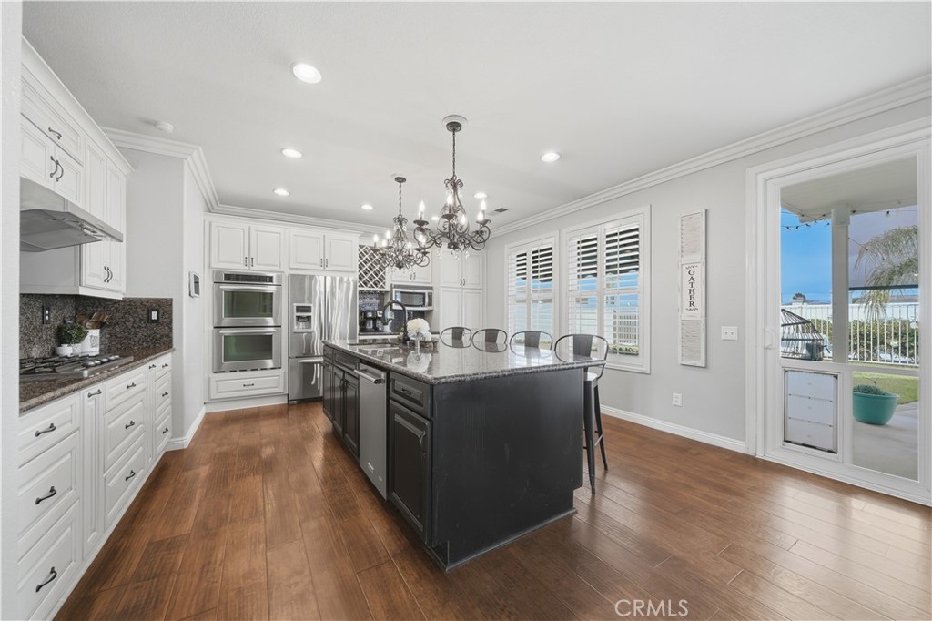 Murrieta, California, 92562, United States, 5 Bedrooms Bedrooms, ,4 BathroomsBathrooms,Residential,For Sale,2049135