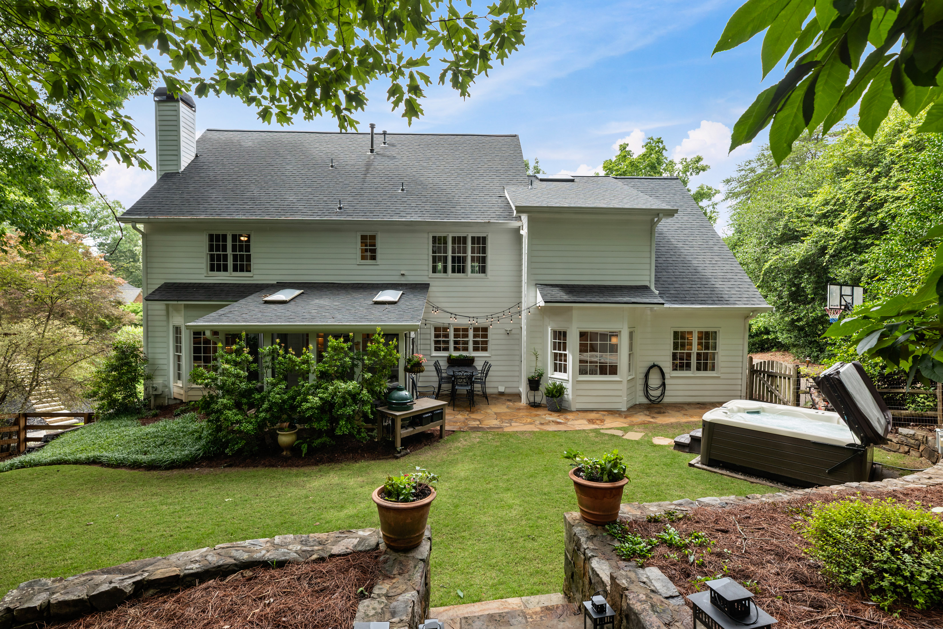  Beautifully Updated Brick Home on Quiet Cul-de-sac in Desirable Horseshoe Bend - 物件實景