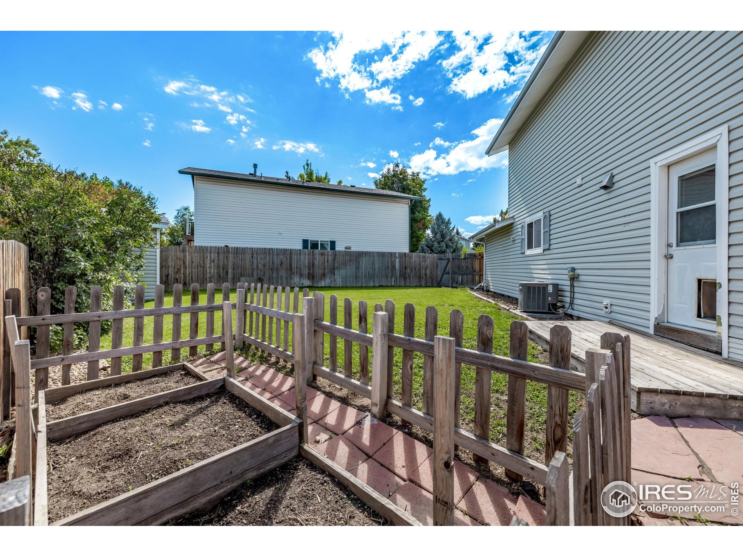 Westminster, Colorado, 80031, United States, 3 Bedrooms Bedrooms, ,2 BathroomsBathrooms,Residential,For Sale,1962957