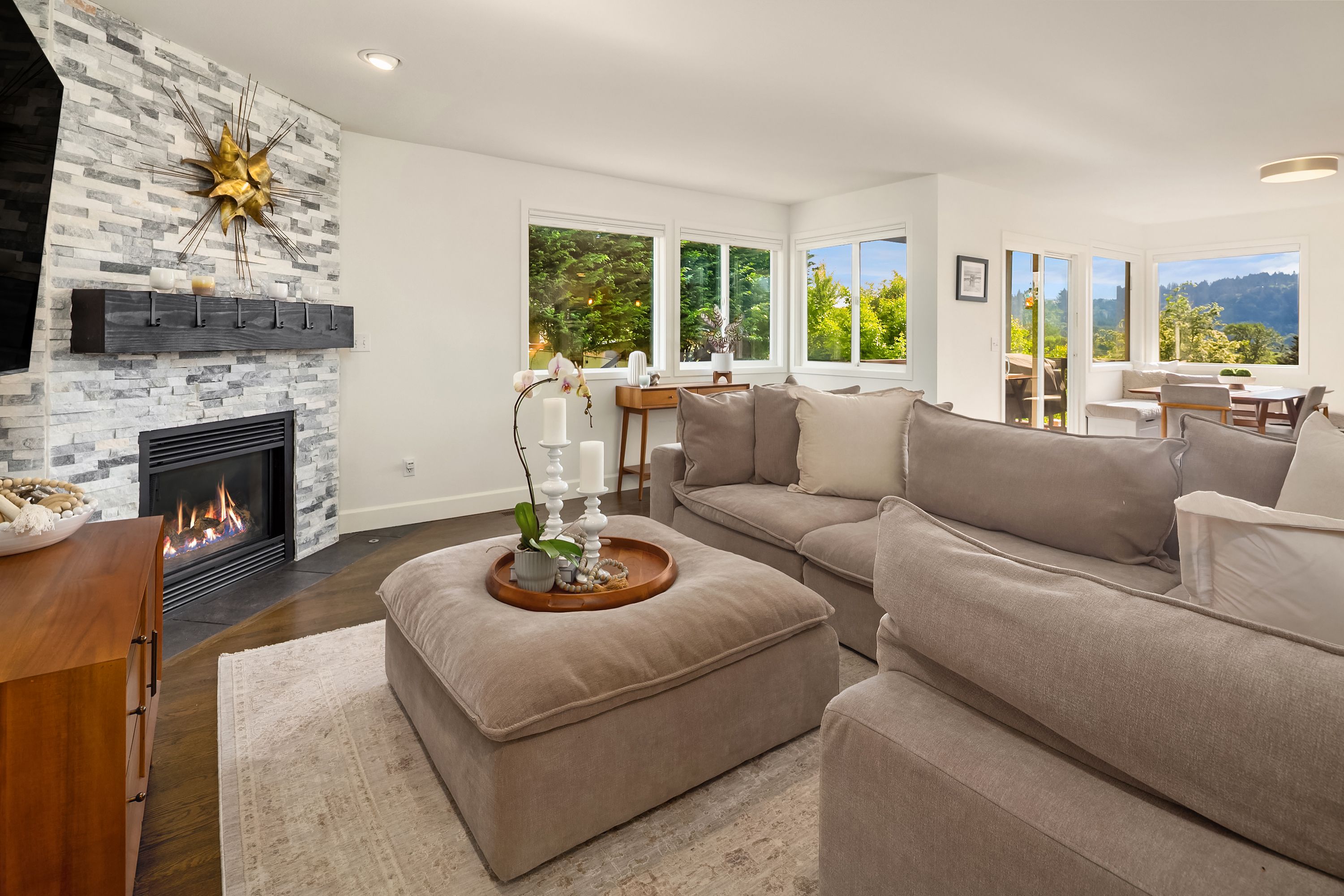 14823 1st Ave NE, Duvall, WA 98019 - 物件實景