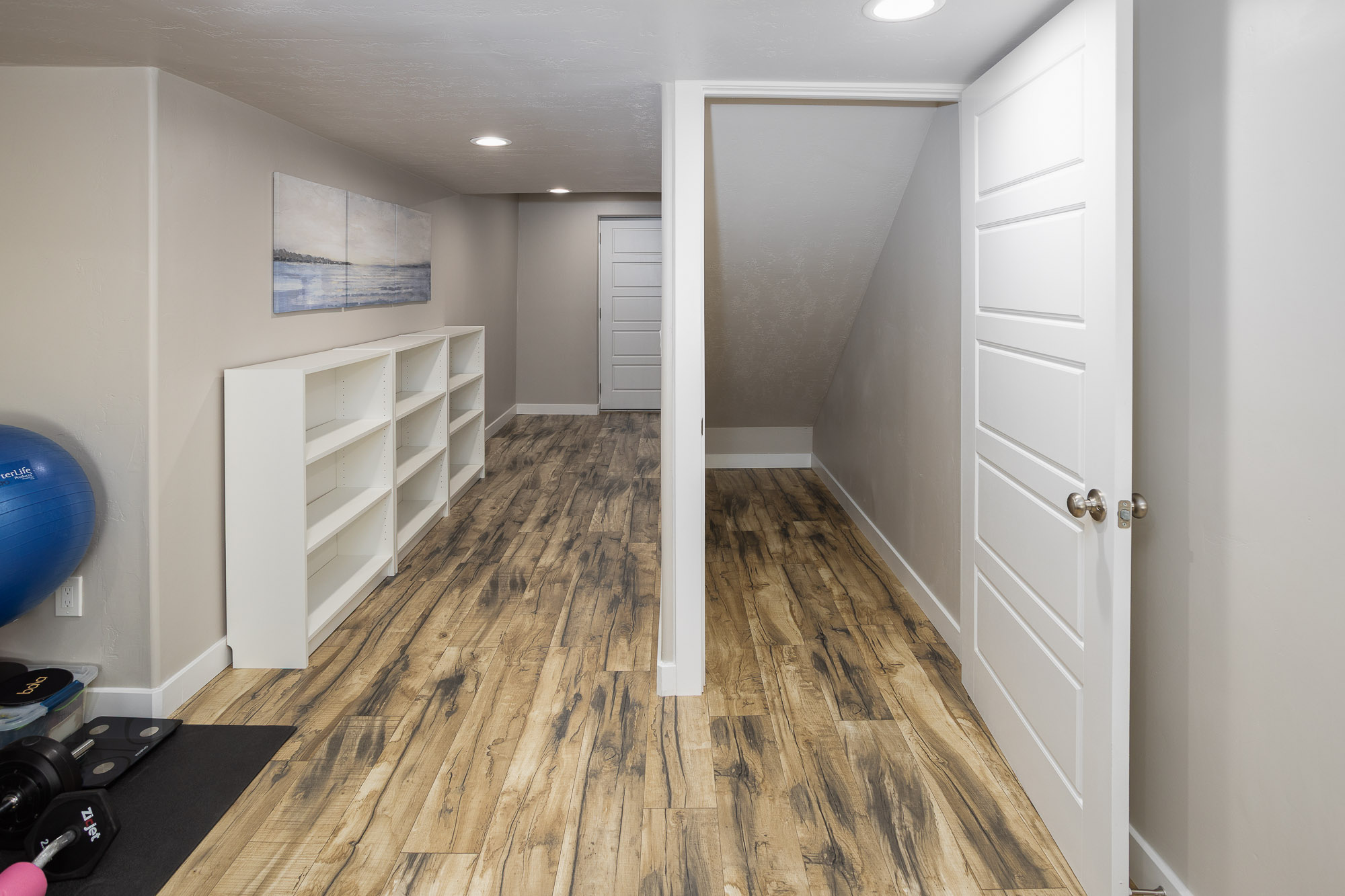 Provo, Utah, 84601, United States, 4 Bedrooms Bedrooms, ,3 BathroomsBathrooms,Residential,For Sale,1978881