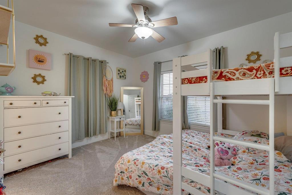 Midlothian, Texas, 76065, United States, 3 Bedrooms Bedrooms, ,3 BathroomsBathrooms,Residential,For Sale,1929128