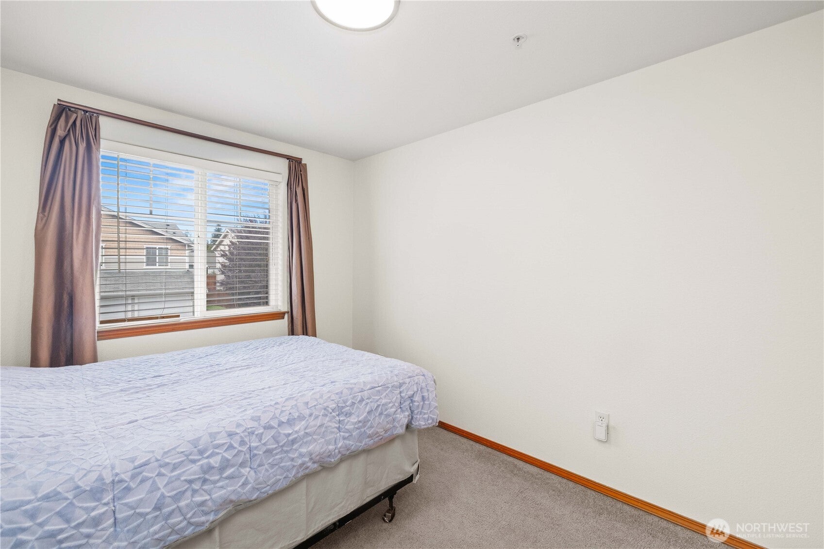 Everett, Washington, 98204, United States, 3 Bedrooms Bedrooms, ,3 BathroomsBathrooms,Residential,For Sale,1930415