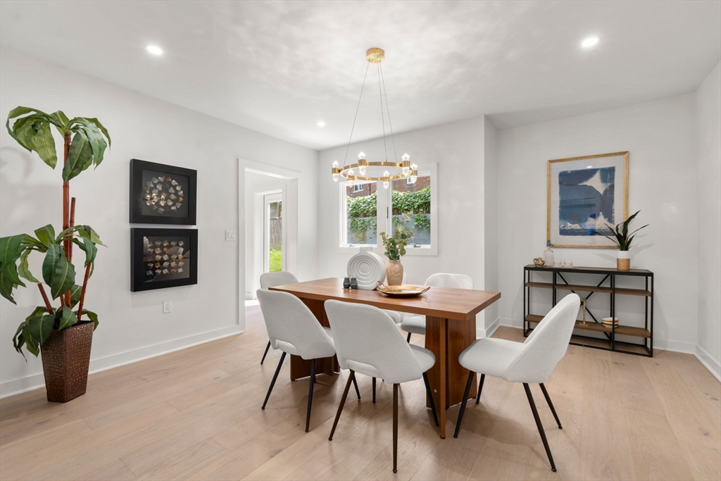 Brookline, Massachusetts, 02445, United States, 5 Bedrooms Bedrooms, ,5 BathroomsBathrooms,Residential,For Sale,1940156
