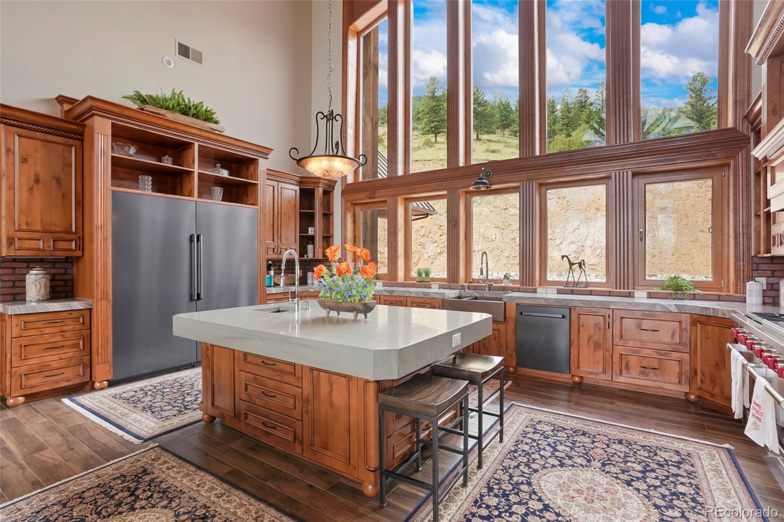 Estes Park, Colorado, 80517, United States, 6 Bedrooms Bedrooms, ,4 BathroomsBathrooms,Residential,For Sale,1948070