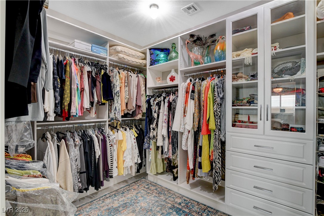 Henderson, Nevada, 89011, United States, 3 Bedrooms Bedrooms, ,2 BathroomsBathrooms,Residential,For Sale,1848397