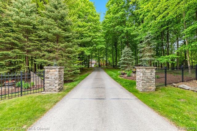 617 Fairbrook St, Northville, Michigan, 48167, United States, 3 Bedrooms Bedrooms, ,4 BathroomsBathrooms,Residential,For Sale,617 Fairbrook St,1272683