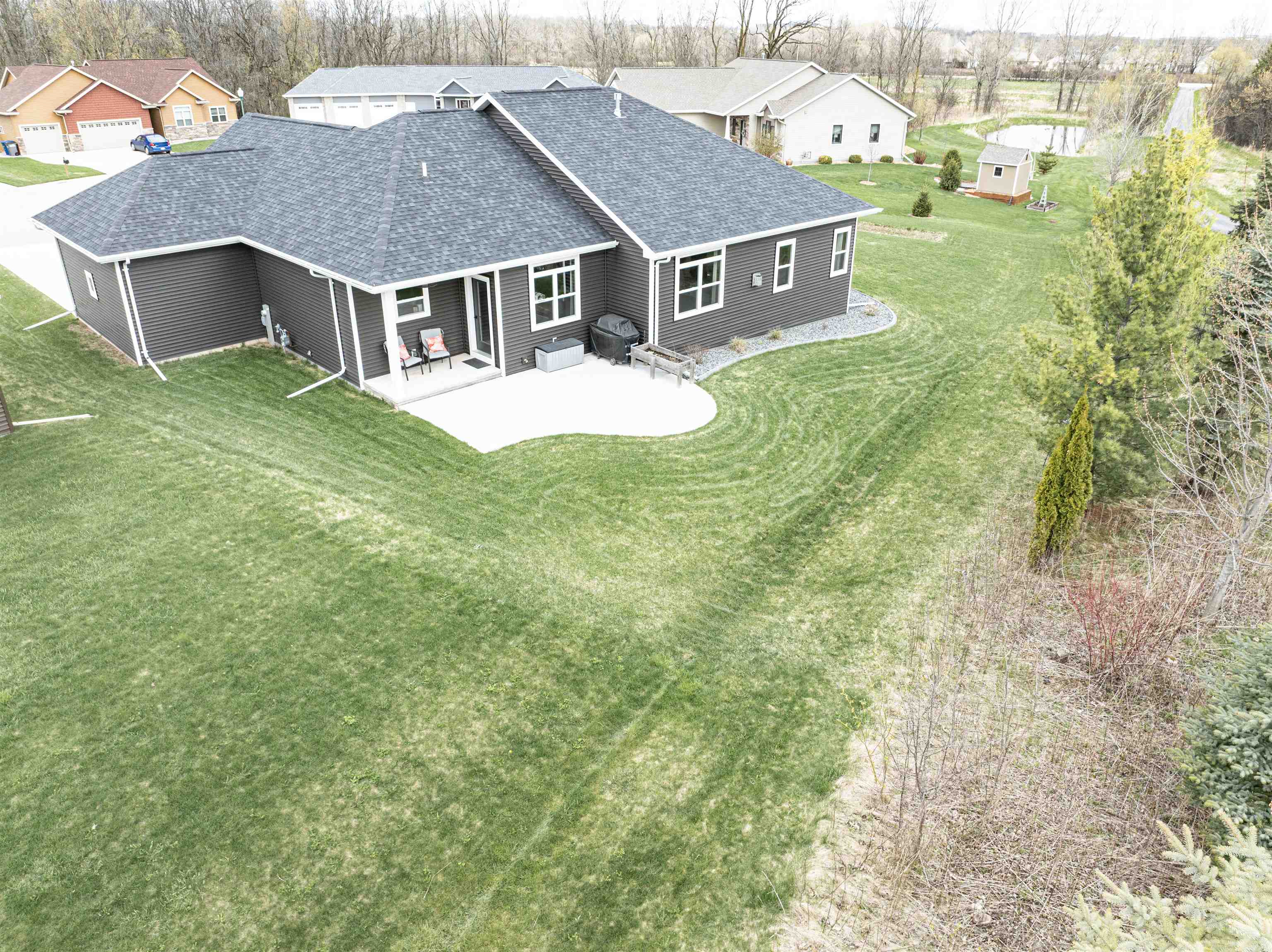 Neenah, Wisconsin, 54956-8964, United States, 4 Bedrooms Bedrooms, ,3 BathroomsBathrooms,Residential,For Sale,1846194