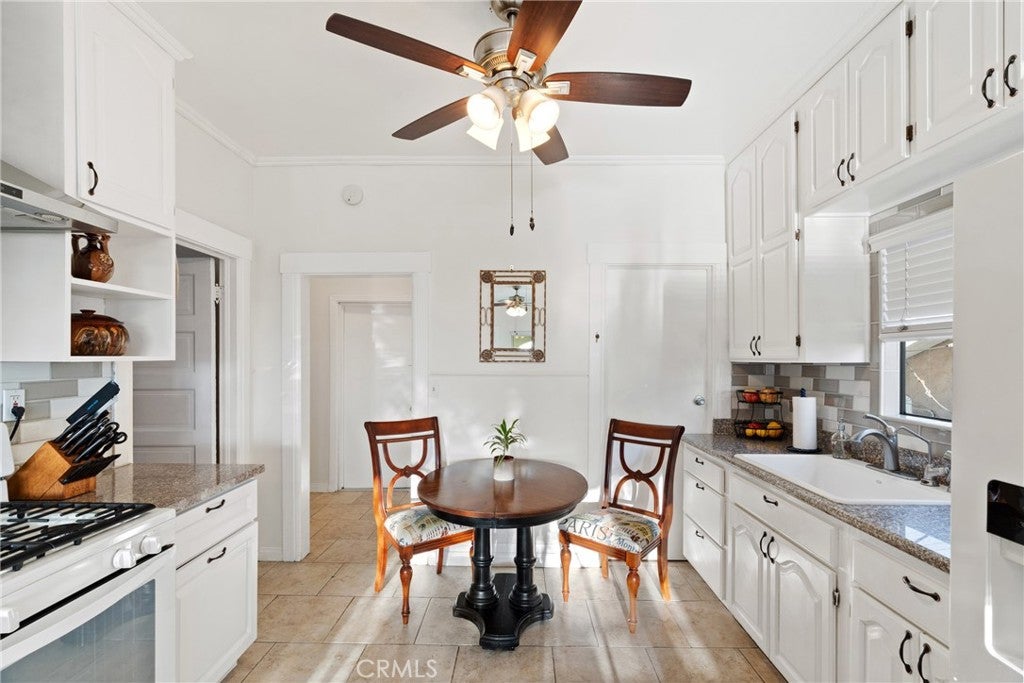 Los Angeles, California, 90063, United States, 3 Bedrooms Bedrooms, ,3 BathroomsBathrooms,Residential,For Sale,1938120